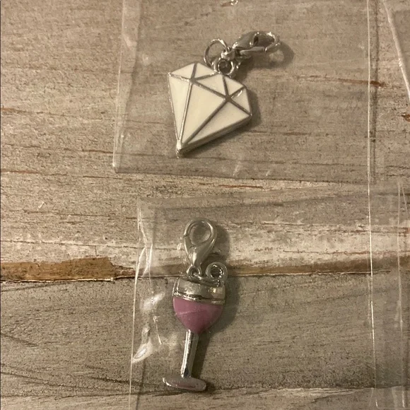 Silver tone with White and Pink Enamel Charms 4 Bracelets Diamond Wine Glass New - Picture 3 of 3